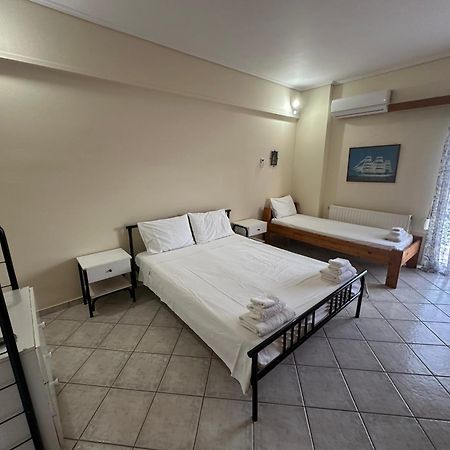 Mariangela Apartments Lixouri Buitenkant foto
