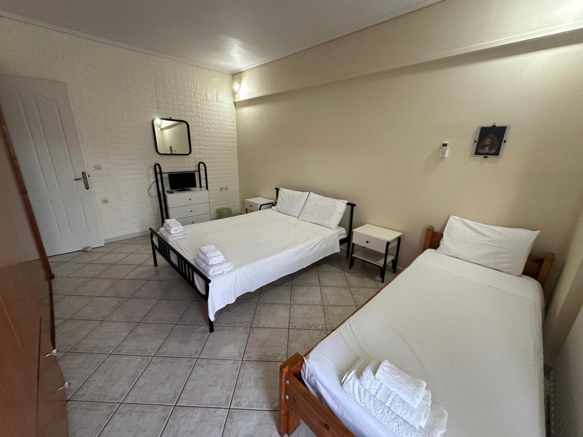 Mariangela Apartments Lixouri Buitenkant foto