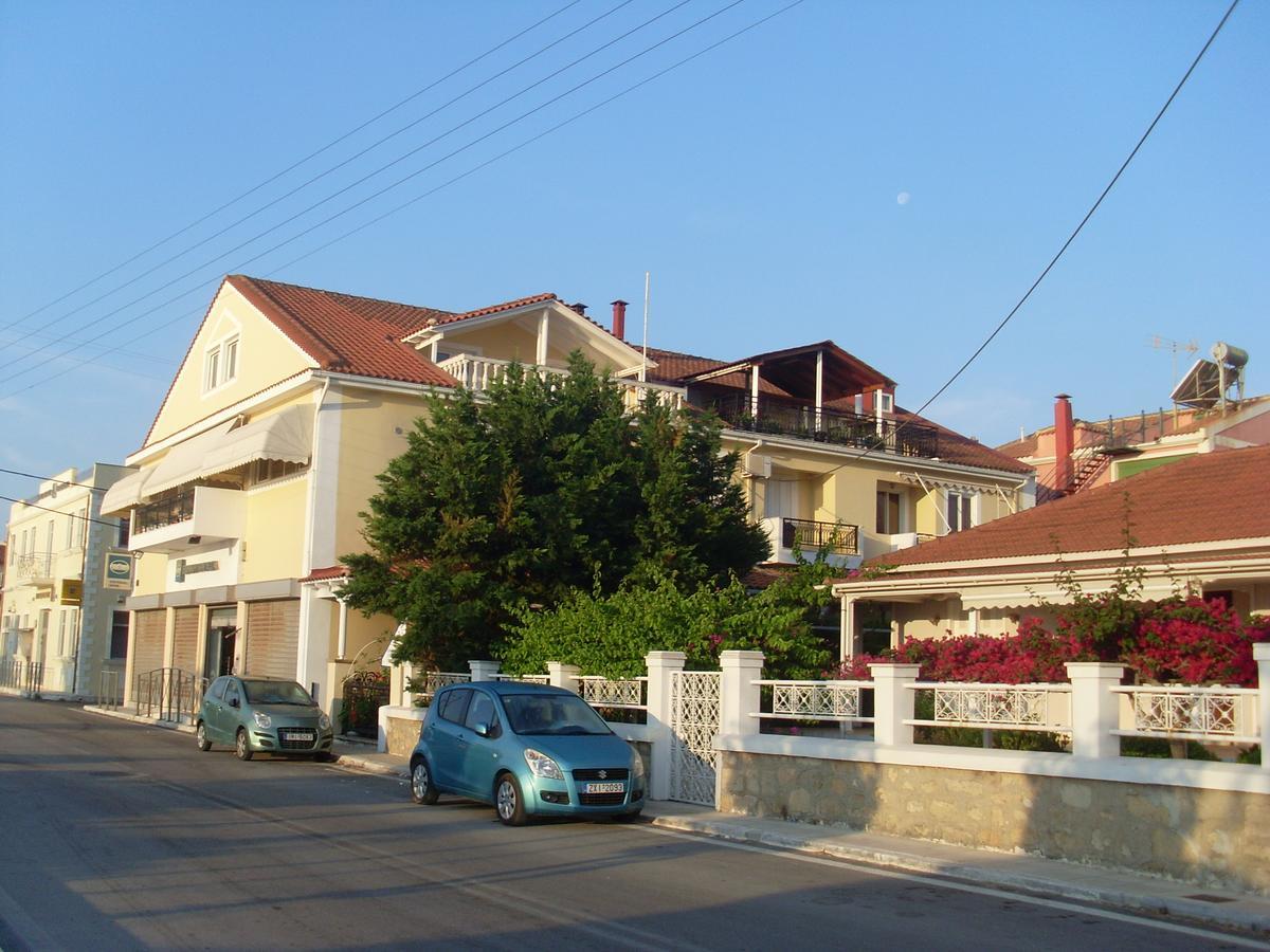 Mariangela Apartments Lixouri Buitenkant foto